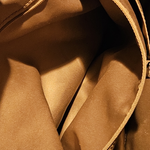 Red coach purse - Picture 7 of 11